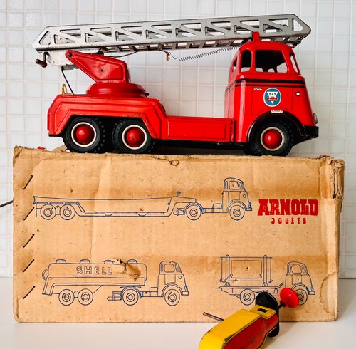 ARNOLD DAF HOLLAND TRUCK FIRETRUCK WITH BOX GERMAN GERMANY TIN TOY ANTIQUE + BOX - Picture 2 of 24