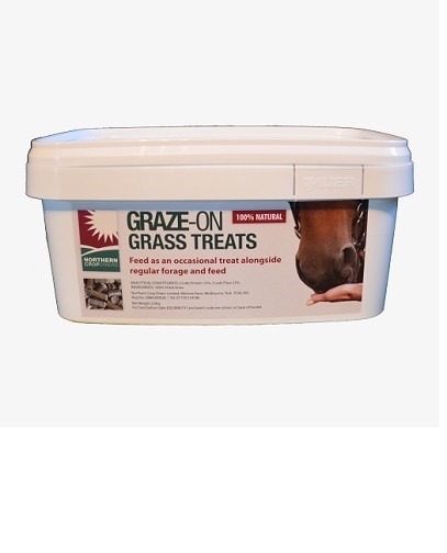 Northern Crop Driers Graze On Grass Treats 4 x 2kg Northern Crop Driers Graze On Grass Treats 4 x 2kg