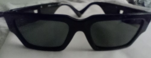 Occhiali da sole Versace autentici usati VE4459 GB187 lenti nero grigio scuro - Foto 3 di 9