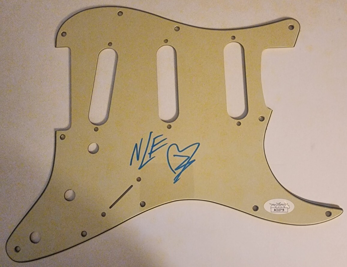 Picture 1 of 5