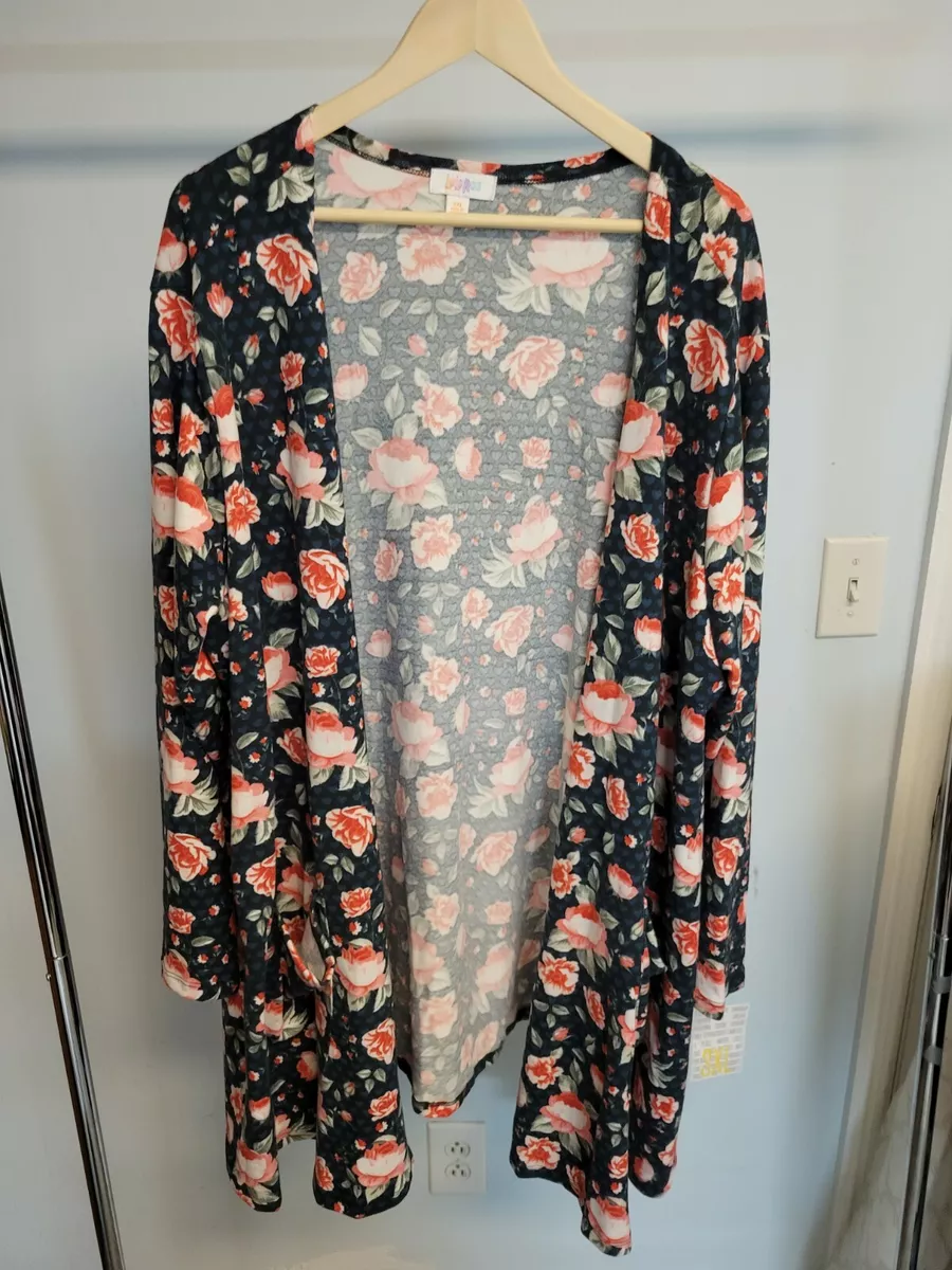 Caroline top lularoe fit