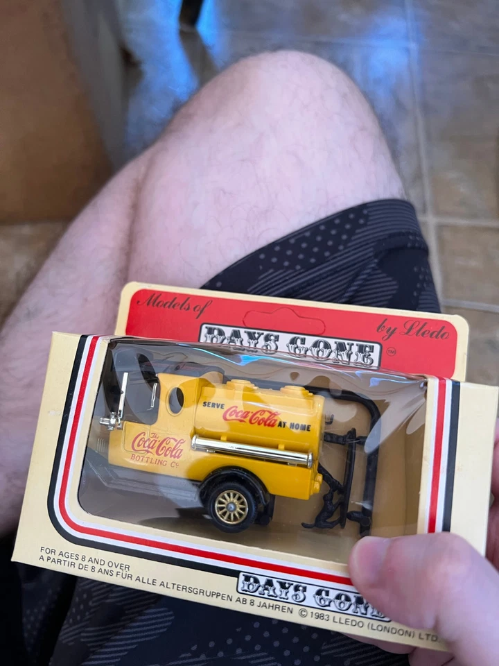 lledo days gone coca cola bottling c9 - Image 2 of 2