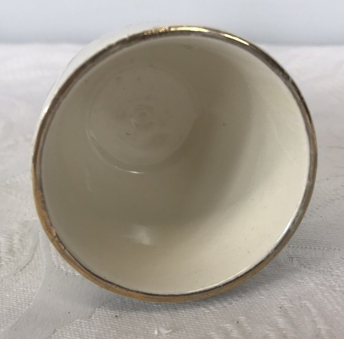 Little Carragaline Pottery Irish Clover Cup - 4.5cm x 4.5cm - Picture 5 of 7