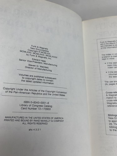 Funk & Wagnalls Standard Desk Dictionary Encyclopedia Volume 2 5 7 8 13 Lot - Imagen 14 de 20