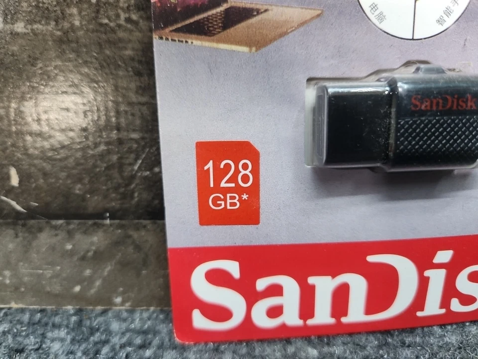 SanDisk Extreme 128GB OTG USB Android Smartphone Flash Drive - Image 3 of 4