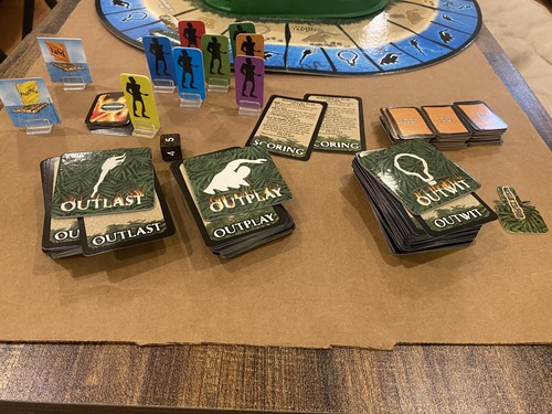 CBS Survivor Outwit Outplay Outlast Board Game By Mattel USED 99% Complete - Picture 4 of 5