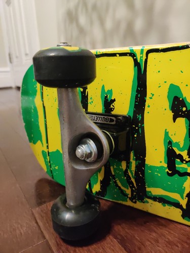 Creature Skateboard Complete Logo Black/Green 8.0" x 29" Bullet Trucks! - Picture 2 of 7