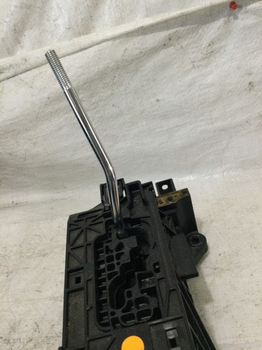 2016 Toyota Camry A/T Floor Shifter Assembly OEM - Picture 7 of 8