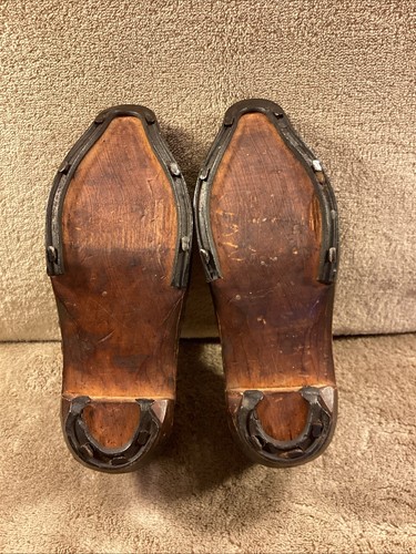 Victorian Lancashire English Child’s Clogs Handmade Antique Leather, Wood, Metal - Picture 8 of 13