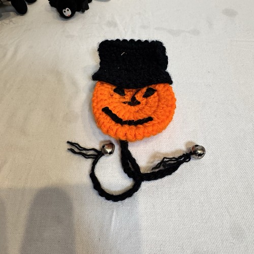 VTG Halloween Decor Lot Candy Bucket Ceramic Crochet 70s-90s Estate Sale - Picture 8 of 17