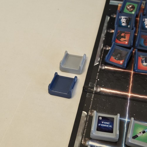 Stratego Star Wars Board Game 2002 Milton Bradley **COMPLETE** - Picture 7 of 10