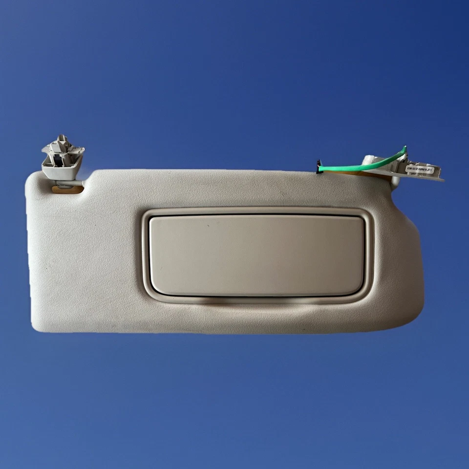 Quebra-sol Volvo C30 2007–2013 (par – LH/RH) – 39868301 ✅ - Imagem 2 de 4