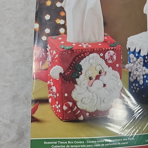 Nuevo Kit Bucilla 3D Navidad Fieltro Lentejuelas Caja Pañuelos Cubiertas Santa Copos de Nieve - Imagen 2 de 8