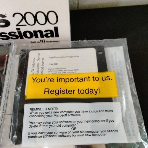 Microsoft Windows 2000 Professional Upgrade Edition complet en boîte + disquette - Photo 5/12