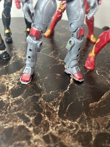 Marvel Legends Iron Man Lot Ultimate Tony Stark Variant Black Stealth Hasbro - Picture 8 of 9
