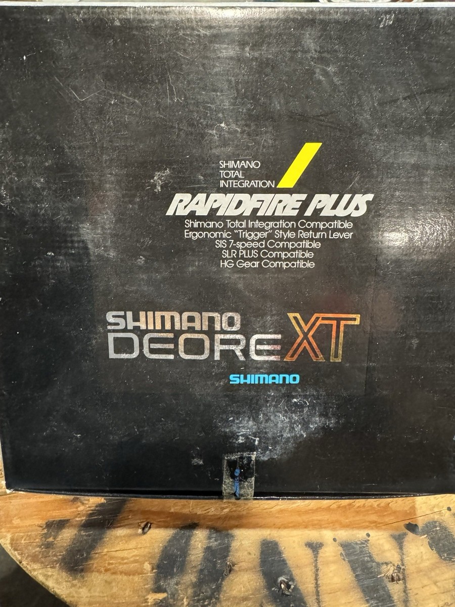 Shimano Deore XT 3 X7 Speed Shifter and Brake Lever St-m095