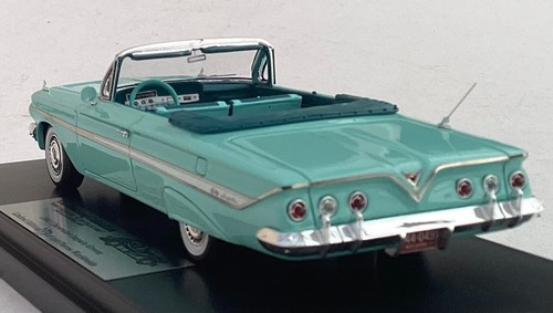 Goldvarg Models 1962 Chevrolet Impala Convertible Green - Picture 5 of 11