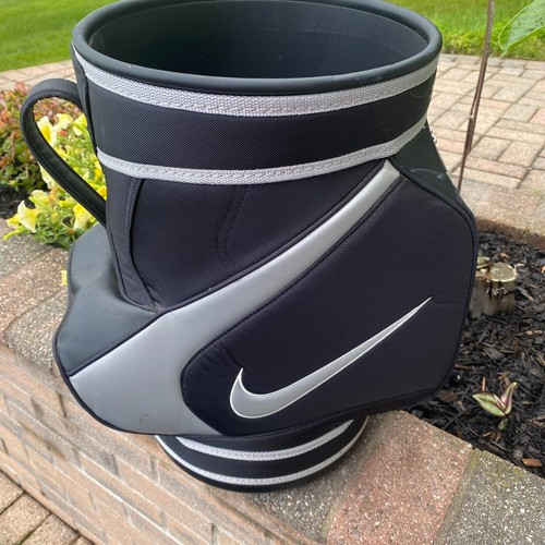 Nike Den Caddy