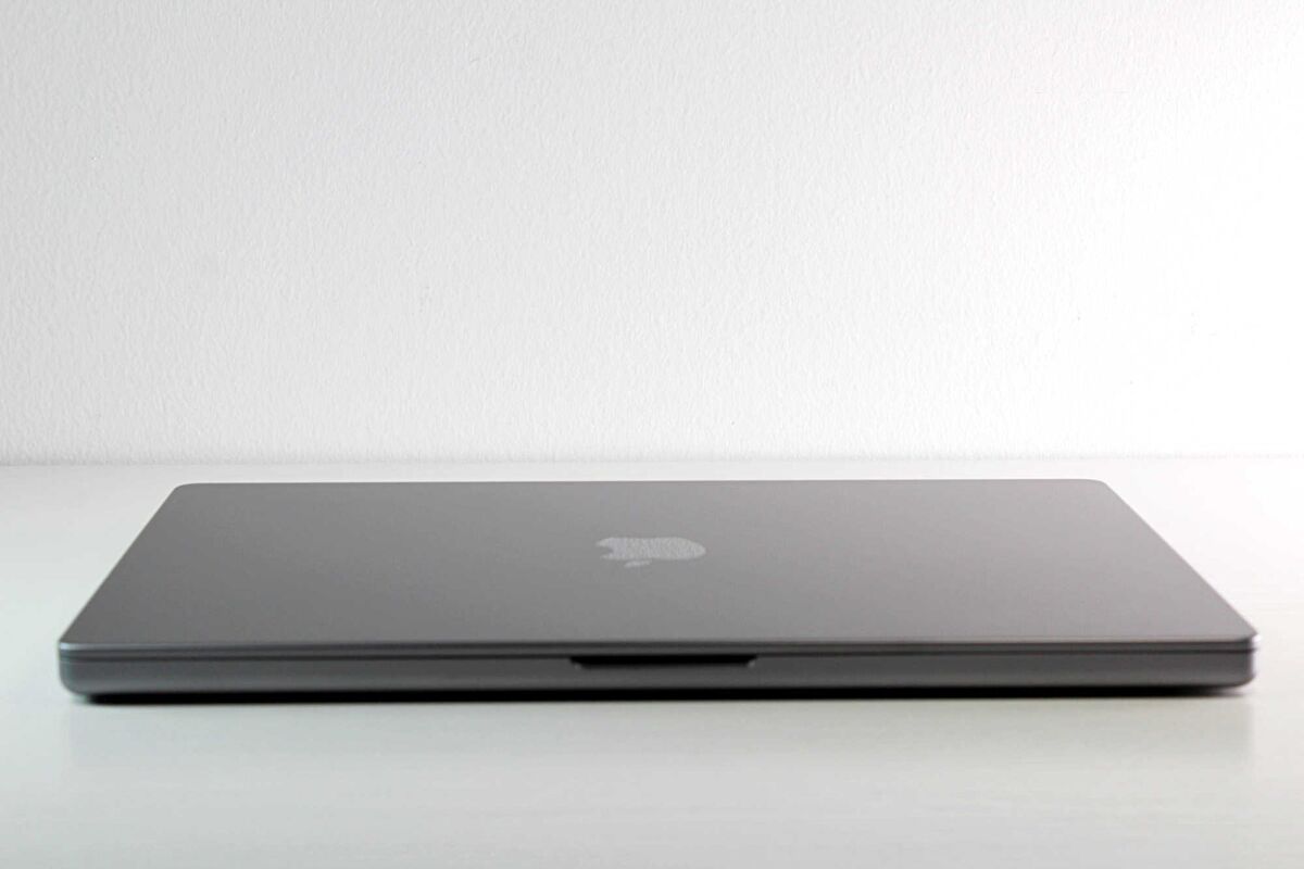 Apple MacBook Pro 2021 M1 Pro & M1 Max 14 Apple MacBook Pro 2021 M1 Pro & M1 Max 14