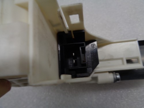 09-16 Audi A4 Front Left Side Power Door Window Motor 8K0959801A OEM AK250503 - Picture 5 of 12