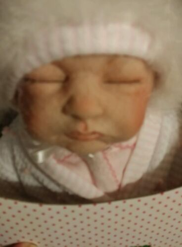 Paradise Galleries Treasury Collection Realistic Lifelike Newborn Baby Michelle. - Bild 2 von 8