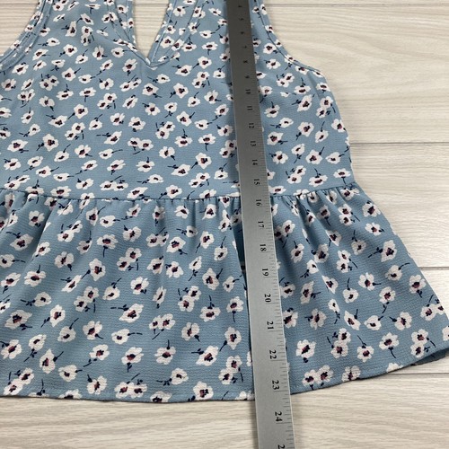 Francescas Blue Rain Size Small Top Bue Floral Crepe Peplum Sleeveless Keyhole - Picture 2 of 9