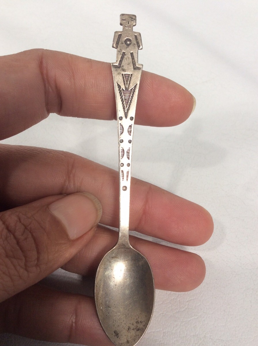 Beautiful Vtg Native American Fred Harvey Era Silver Stamp Spoon