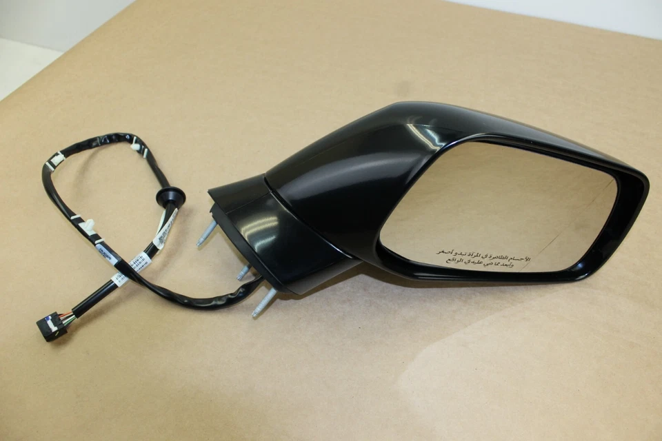 Espejo retrovisor de puerta de pasajero lateral derecho GM para Chevrolet Corvette 2014-2015 árabe Foto 2 de 4