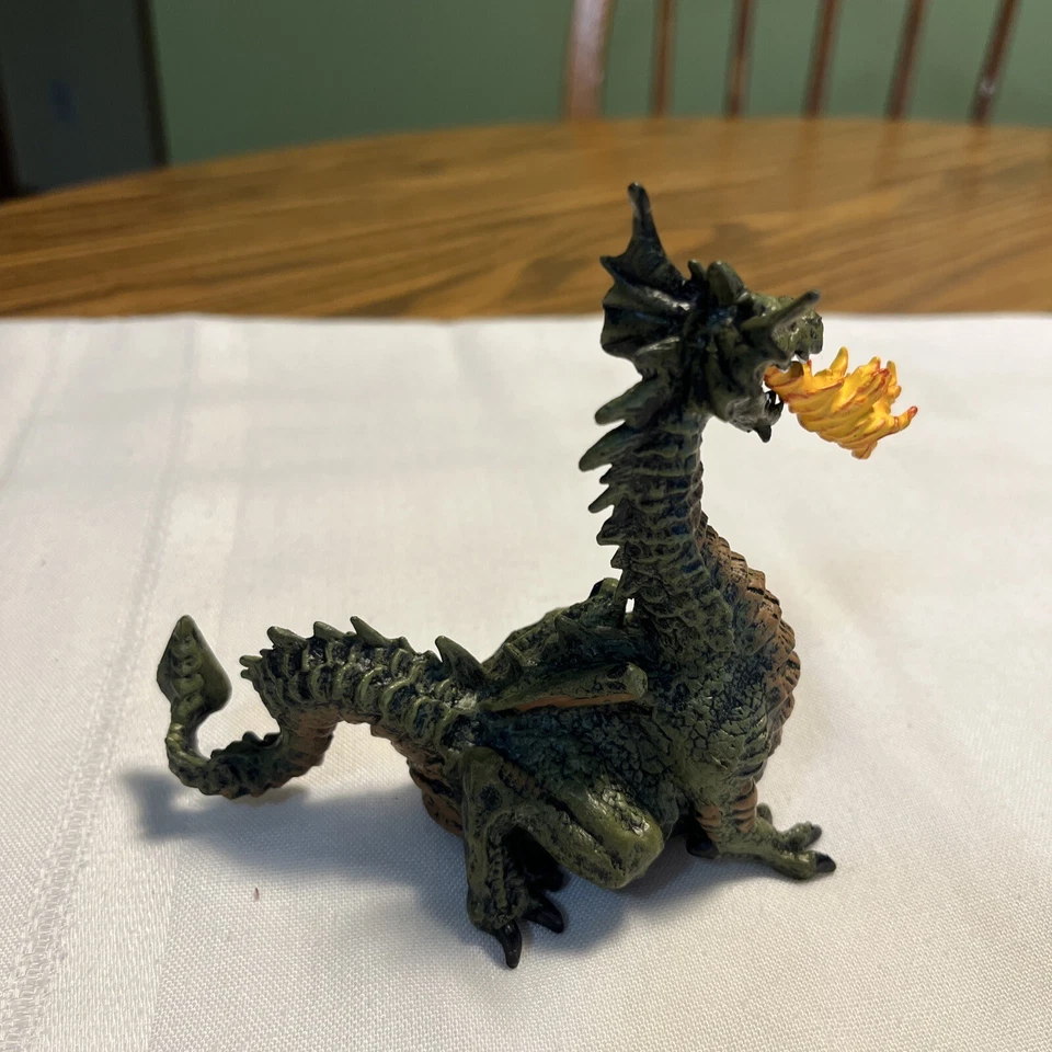 Lote De 3 Estatuillas De Colección Papo Princesa, Príncipe Y Un Dragón, 1999 Y 2003 Foto 4 de 4