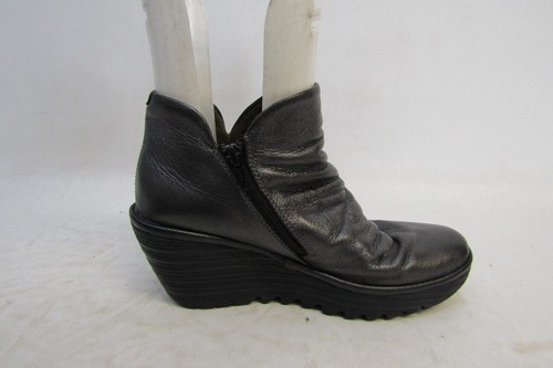 FLY LONDON Womens Sz 37 EUR Dark Gray Leather Wedge Ankle Fashion Boots Bootie - Picture 4 of 11