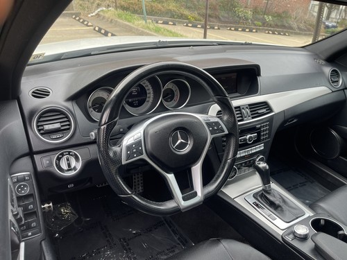2013 Mercedes-Benz C-Class C 250 Sport - Picture 16 of 33