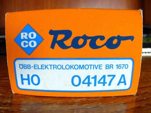 Roco 4147 A HO gauge ÖBB 1670 electric loco in green livery - Picture 15 of 15