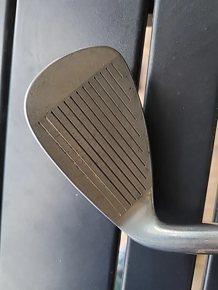 Nike Slingshot OSS Single 8 Iron RH Mitsubishi iDiamana Shaft Wedge (W) Flex - Image 4 of 4