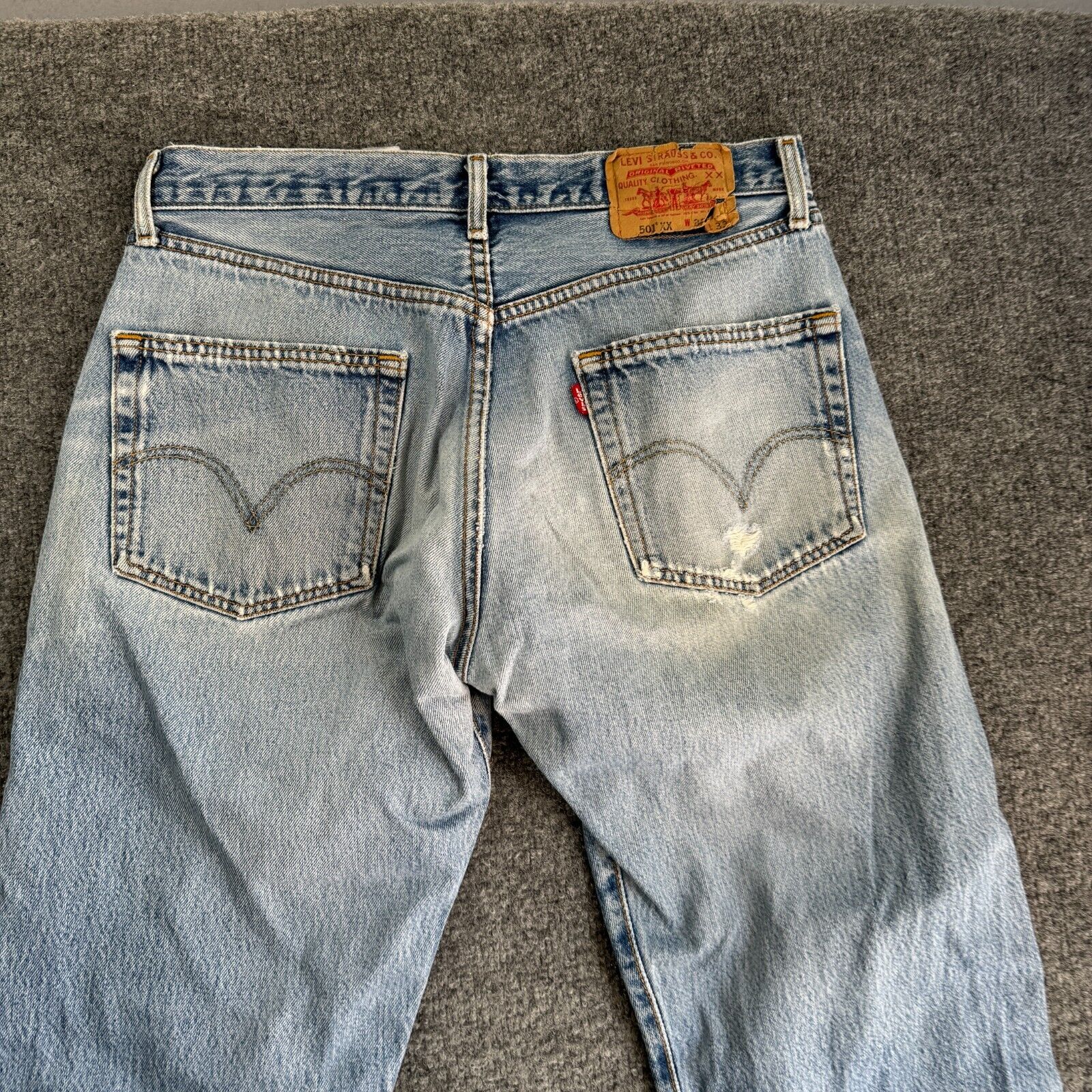 LEVI'S 501 Vintage Denim Blue Jeans 35x33 (Actual… - image 14