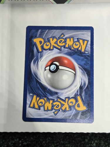 Pokémon Pikachu TCG Neo Genesis 1st Edition Card 70/111 LP - Picture 7 of 11