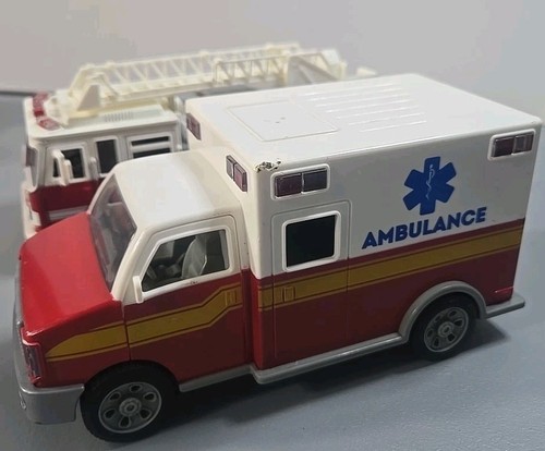 Lot of 2 Emergency Rescue Vehicles – Fire Truck & Ambulance Toy Set – 1:20 Scale - Picture 2 of 6