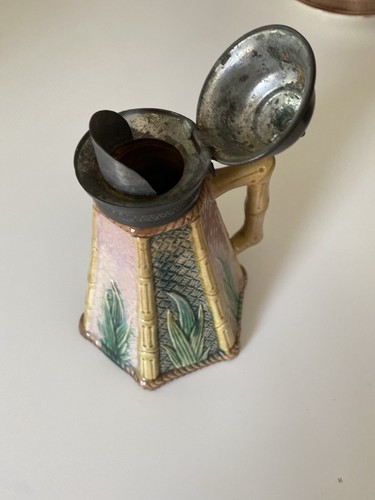 Majolica Griffin, Hill And Smith Syrup Or Molasses Pitcher Circa 1880 - Picture 2 of 5