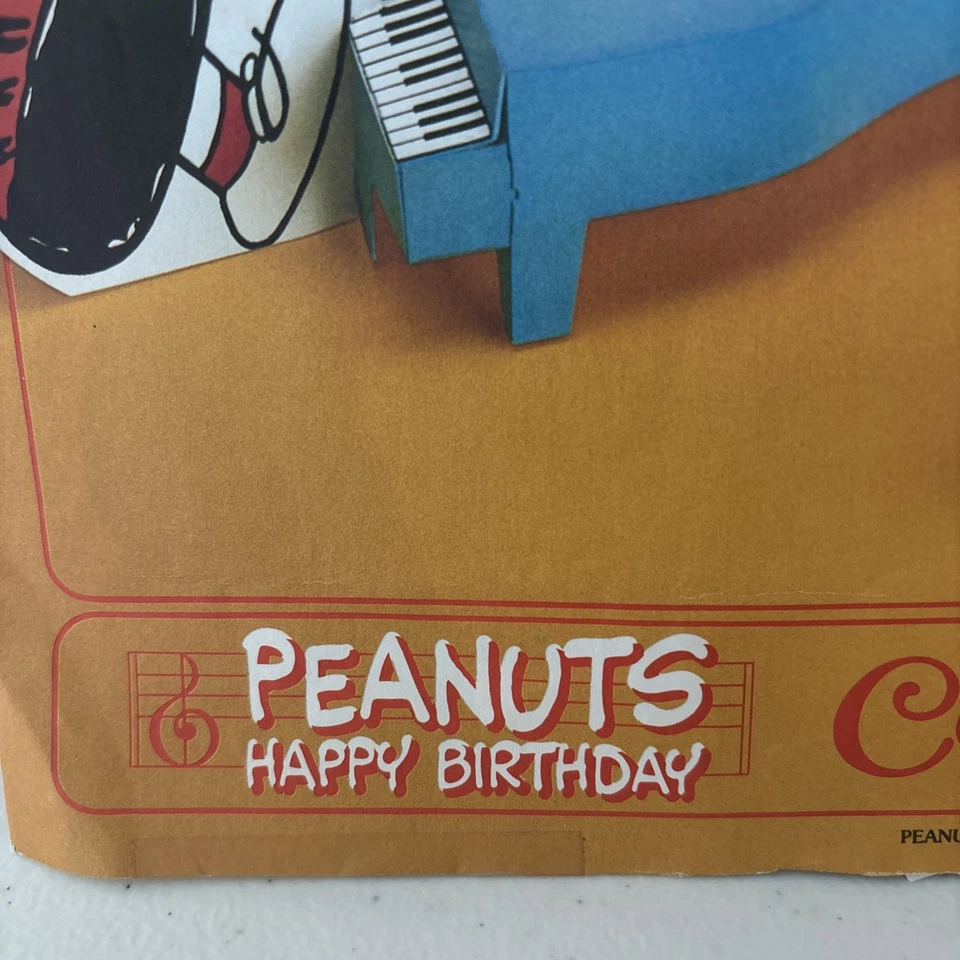 Centro de mesa completo de feliz cumpleaños Hallmark Peanuts 1965 de colección Foto 2 de 4