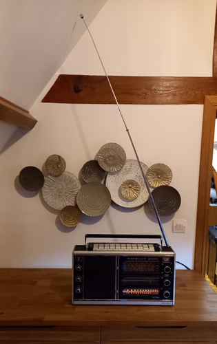 Radio GRUNDIG  Satellit 2100 multi-bandes FM/LW/SW/MW  0-29Mhz - Imagen 8 de 12