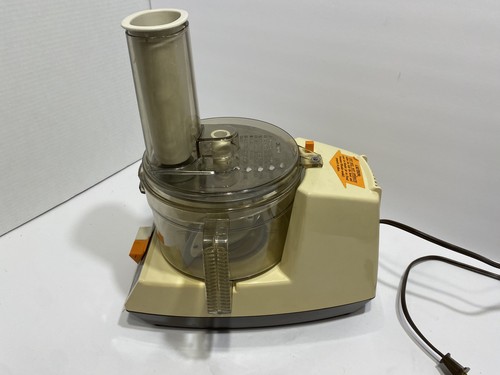 Vintage GE General Electric D3FP1B Food Processor 300 Watts 120V - Picture 2 of 6