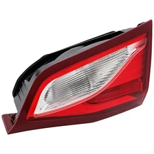 New Right Inner Tail Light Fits Chevrolet By 84341670 GM2803119
