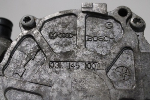 Volkswagen Golf VI 2010 Diesel 77kW Vacuum pump 03L145100G HAI8471 - Picture 5 of 7