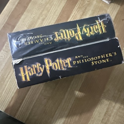 Harry Potter VHS Chamber of Secrets & The Sorcerer’s Stone LOT - Picture 6 of 7