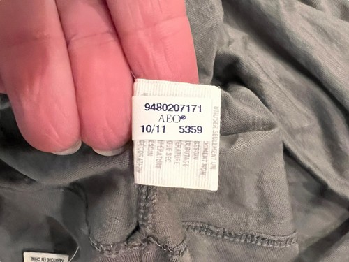 ¡NUEVO! Camiseta sin mangas Aerie XL gris con ribete de lentejuelas nueva con etiquetas - Imagen 7 de 7