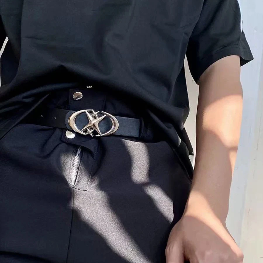 Cinturón Vintage Hombres Mujeres Punk Cruz Estrella Hebilla Metal Gótico Y2k Cuero PU Cintura Foto 3 de 4