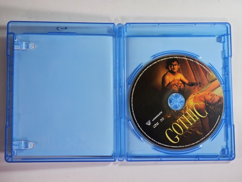 Gothic Collector's Series blu-ray - Photo 3/3