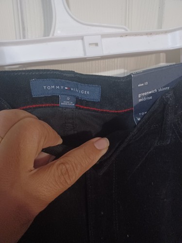 Womens Tommy Hilfiger Black Denim Jeans Size 12 In Black Straight Leg - Picture 2 of 4
