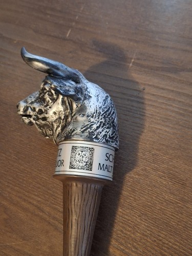 Vintage Schlitz Malt Liquor 9” Bull Head Beer Tap Handle - Picture 4 of 8