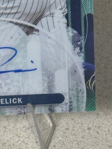 2025 Topps Finest Baseball Sal Frelick Green Auto /75 FA-SF Brewers - Picture 4 of 10