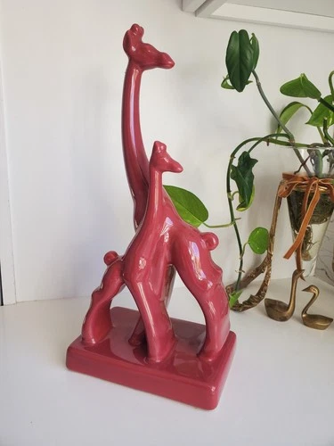 Vintage Haeger Pink Ceramic Giraffe Statue #6067
